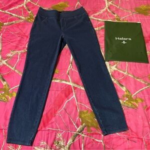 HALARA Women's Navy Blue Jeggings